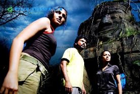 Aayirathil Oruvan my movie review Aayirathil Oruvan My movie review and my experience which I had in this Pongal festival